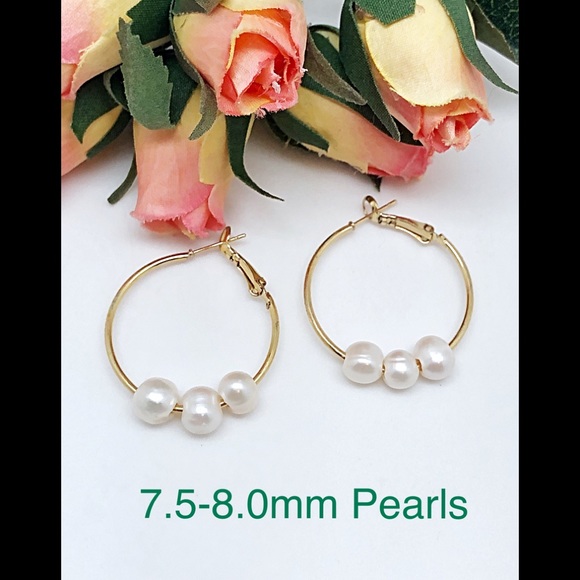 White Freshwater Pearl Gold Hoops 35mm, 1 1/4”, Ships in Gift Box, NWT - Picture 5 of 8